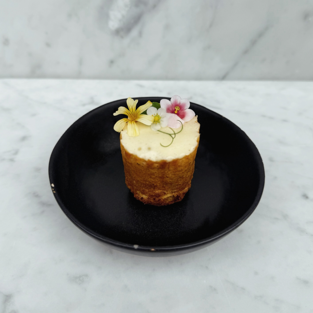 Vannameikanapeer med smörskum